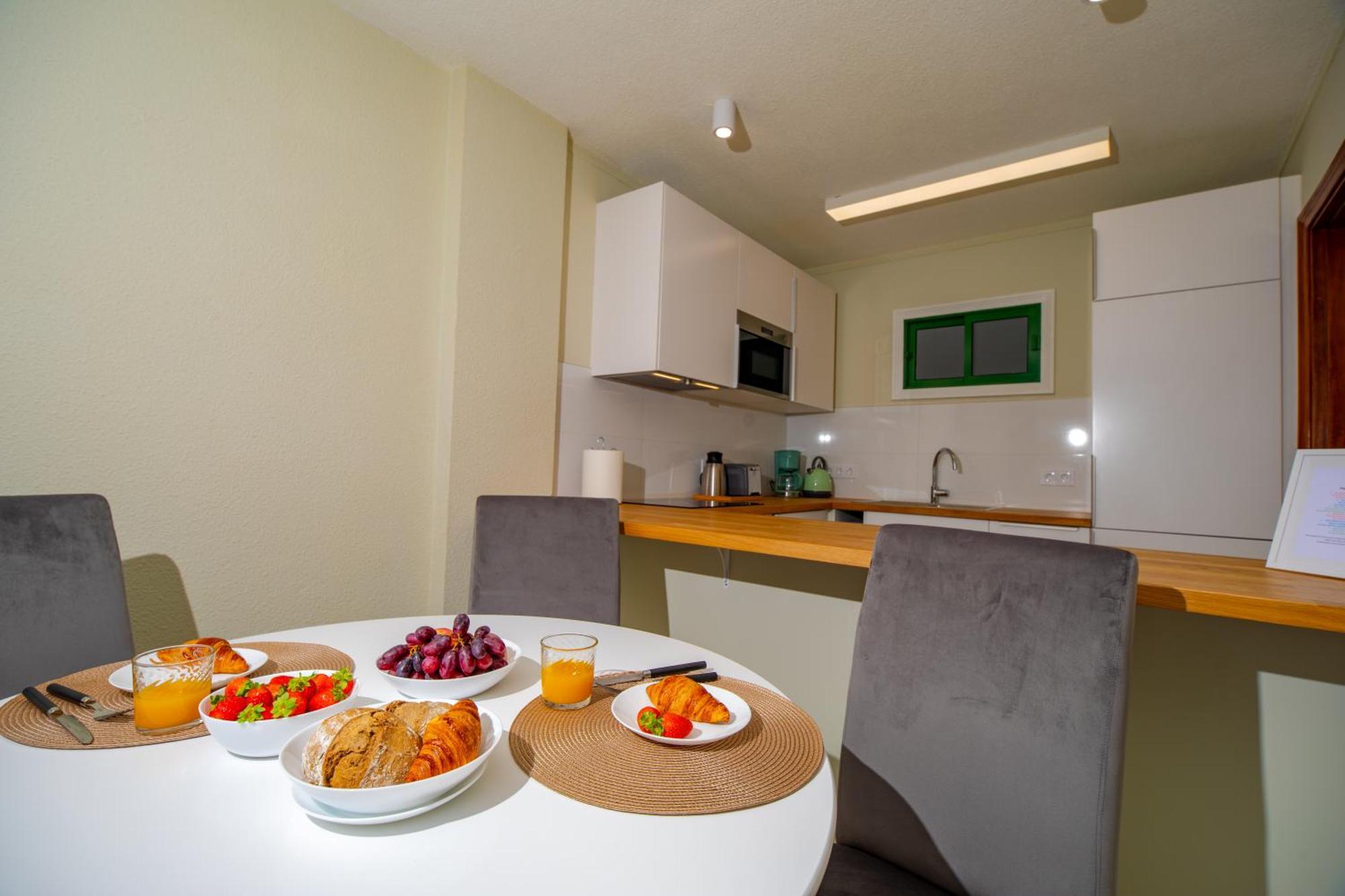 1 Bedroom For 4 People With Pool Puerto De La Cruz Exterior photo